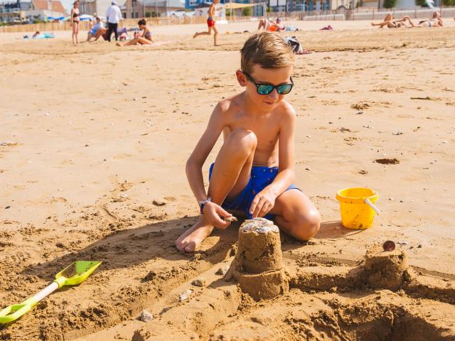 Spelletjes Strand Familie Chatelaillon