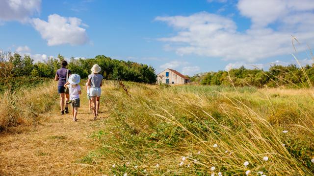 Marais Yves Chatelaillon Tourisme Agence Les Conteurs 43