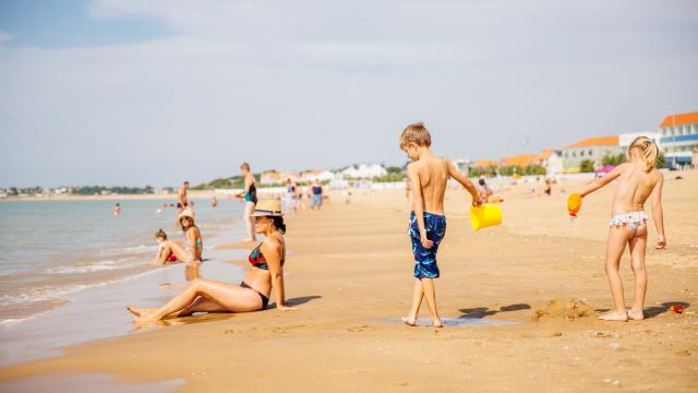 Chatelaillon Strand Familie