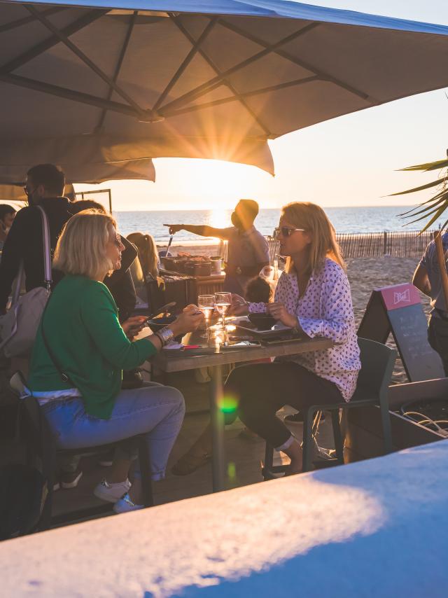 Maaltijd op het terras Chatelaillon