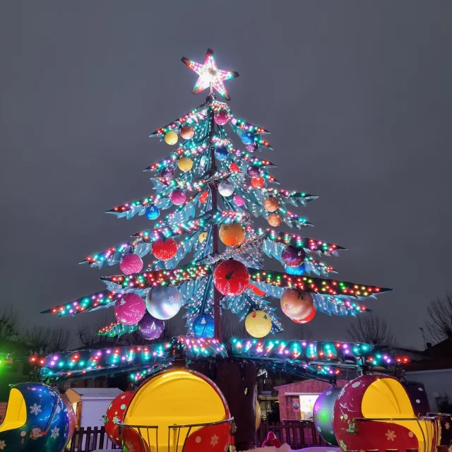 Marche De Noel 4 Rotated